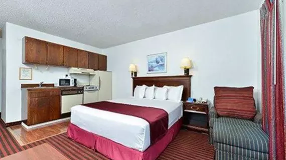 Rodeway Inn & Suites | Oregon - Oregon Coast - Lincoln City