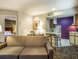 Quality Suites Buckhead Village | Georgia - Atlanta (ve civarı) - Atlanta - Buckhead