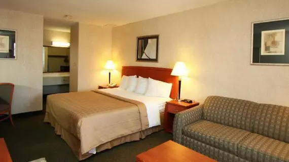 Quality Inn Waynesboro | Virginia - Staunton (ve civarı) - Waynesboro