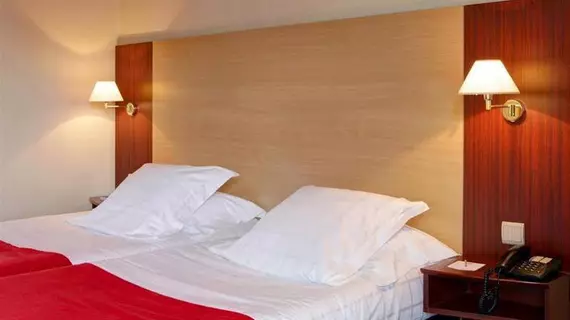 Ibis Styles Clermont Ferrand Gare | Auvergne-Rhone-Alpes - Puy-de-Dome (bölge) - Clermont-Ferrand