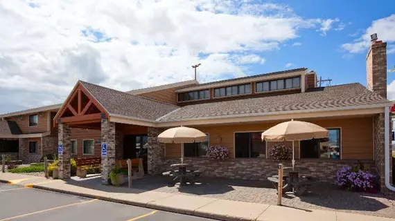 AmericInn Lodge and Suites Roseau | Minnesota - Roseau (ve civarı) - Roseau