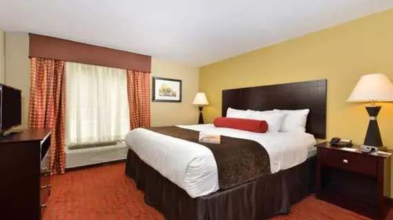 Quality Suites Nashville Airport | Tennessee - Nashville-Davidson - Nashville (ve civarı) - Nashville - Opryland - Donelson