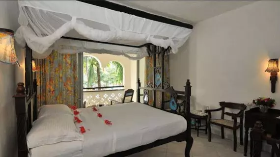 Southern Palms Beach Resort | Kwale İlçesi - Mombasa (ve civarı) - Diani Plajı