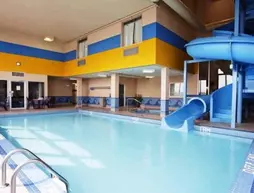 Comfort Inn & Suites Airport Calgary | Alberta - Calgary (ve civarı) - Calgary