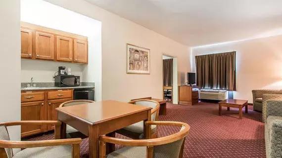 Comfort Suites New Iberia | Louisiana - Lafayette (ve civarı) - New Iberia