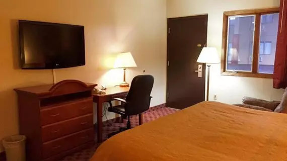 Quality Inn & Suites Dickinson | Kuzey Dakota - Dickinson