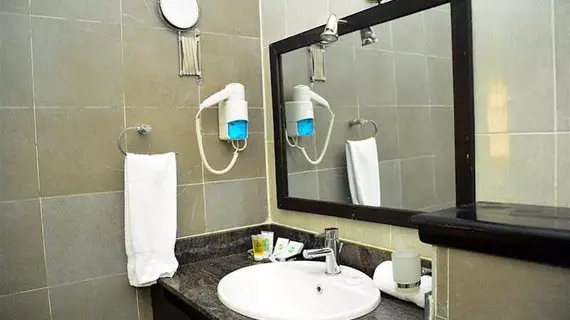 Best Western Plus Lagos Ikeja Hotel | Lagos (ve civarı) - Lagos - Onigbongbo - Ikeja