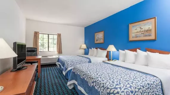 Days Inn & Suites Cambridge | Maryland - Cambridge