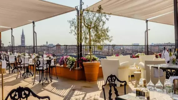 Due Torri Hotel | Veneto - Verona (ve civarı) - Verona - Citta Antica