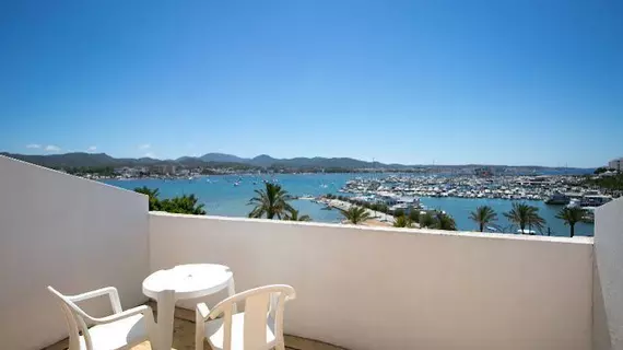 The WHITE Apartments by Ibiza Feeling | Balearic Adaları - İbiza Adası - Sant Antoni de Portmany