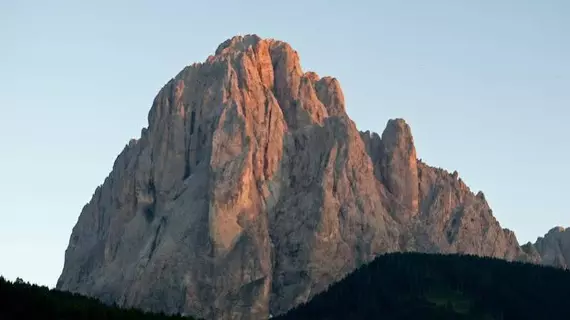 Hotel Interski | Trentino-Alto Adige - Güney Tirol (il) - Santa Cristina Val Gardena