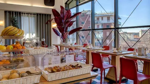 Antares Hotel Rubens | Lombardy - Milano (ve civarı) - Milano