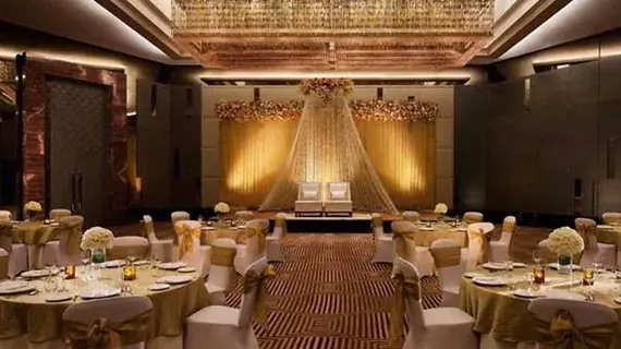 JW Marriott Hotel Chandigarh | Pencap - Chandigarh (ve civarı) - Chandigarh