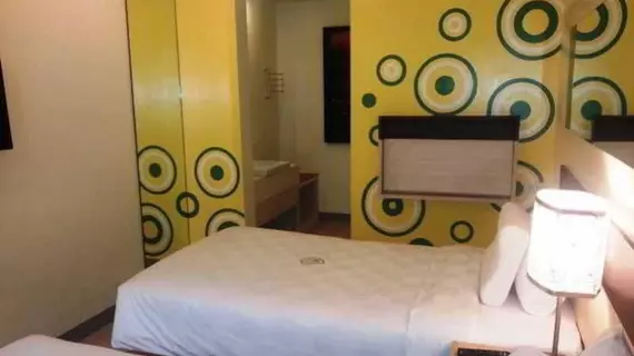 Go Hotels Mandaluyong | Rizal - Manila (ve civarı) - Pasig