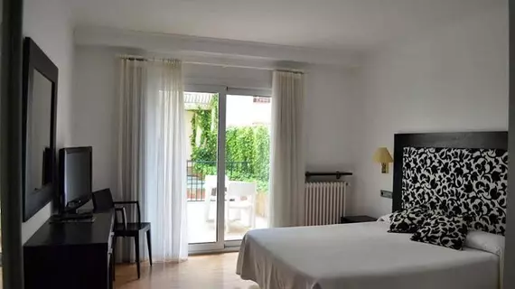 Hotel Santa Anna | Katalonya - Girona İli - Baix Empordà - Torroella de Montgri