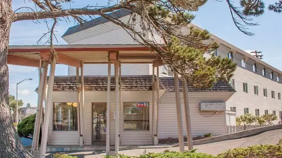 Econo Lodge Lincoln City | Oregon - Oregon Coast - Lincoln City