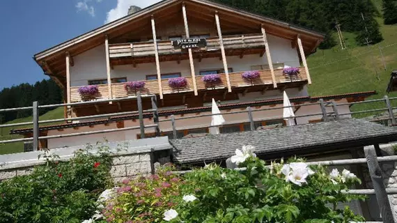 Apartments & Garnì Pre Da Nai | Trentino-Alto Adige - Güney Tirol (il) - Badia