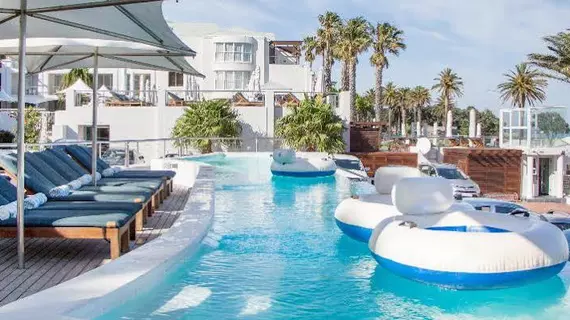 The Bay Hotel | West Coast DC - Drakenstein - Cape Town (ve civarı) - Cape Town - Bakoven - Camps Bay