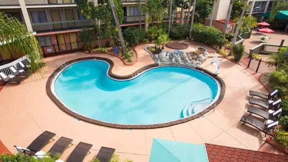 Baymont Inn & Suites Tampa Near Busch Gardens | Florida - Tampa (ve civarı) - Tampa