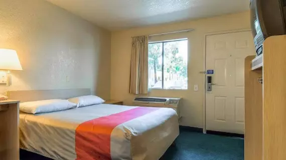 Motel 6 Anaheim Buena Park | Kaliforniya - Orange County - Anaheim