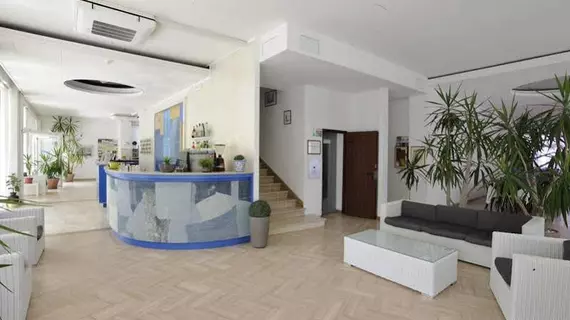 Hotel Continental | Marche - Pesaro and Urbino (vilayet) - Pesaro