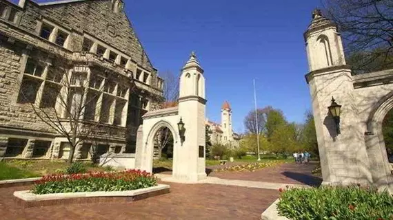 Courtyard Bloomington | Indiana - Bloomington (ve civarı) - Bloomington