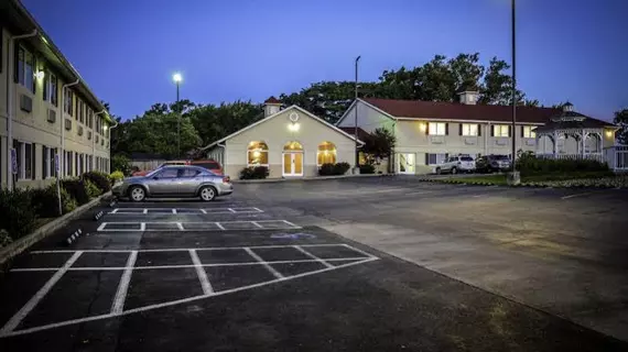 Days Inn Osage Beach | Missouri - Osage Beach (ve civarı) - Osage Beach