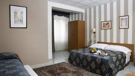 Hotel Redebora | Sicilya - Messina (vilayet) - Torregrotta