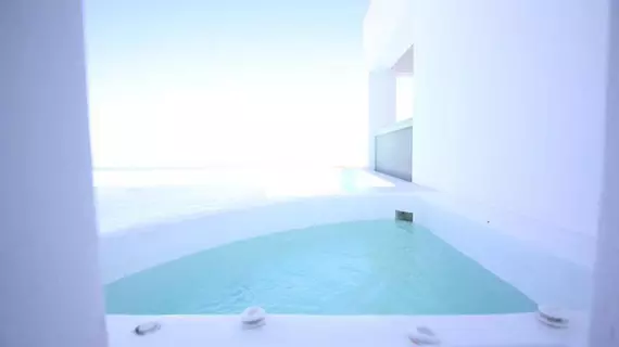 Astro Palace | Ege Adaları - Santorini