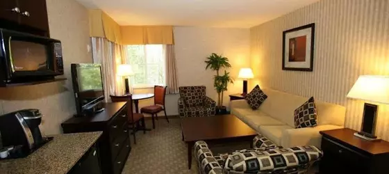 Quality Hotel & Suites Langley | Britanya Kolombiyası - Vancouver (ve civarı) - Langley