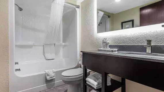 Quality Inn | Kuzey Karolayna - Lexington - Salisbury (ve civarı) - Salisbury - Güney Salisbury