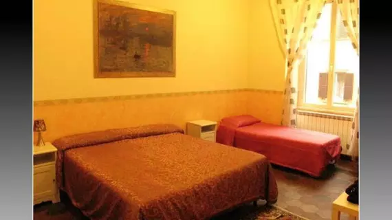 Holiday Sunny Roma B&B | Lazio - Roma (ve civarı) - Roma Kent Merkezi - Esquilino