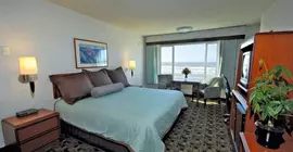 SHILO INN SUITES OCEANFRONT NEWPORT | Oregon - Oregon Coast - Newport