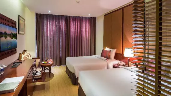 Royal Lotus Hotel Saigon | Binh Duong (vilayet) - Ho Şi Min Şehri (ve civarı) - Ho Chi Minh City - Quận 1 - Japon Mahallesi