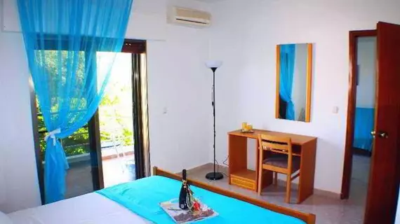 Salonikiou Beach Deluxe Apartments | Doğu Makedonya ve Trakya - Sithonia