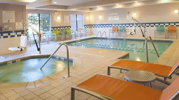 Fairfield Inn & Suites Muskegon Norton Shores | Michigan - Muskegon (ve civarı) - Norton Shores