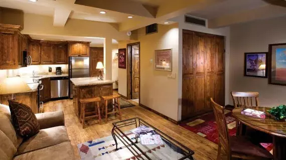 Aspen Square Condominium Hotel | Kolorado - Aspen