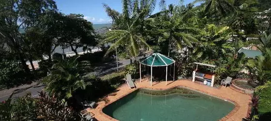 On The Beach | Queensland - Cairns - Cairns (ve civarı) - Trinity Beach