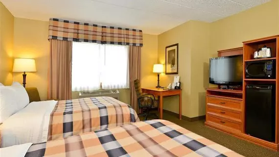 Best Western Derby Inn | Wisconsin - Rhinelander (ve civarı) - Eagle River