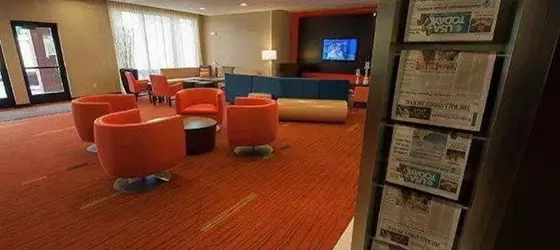 Courtyard by Marriott Lexington Keeneland/Airport | Kentucky - Lexington (ve civarı) - Lexington