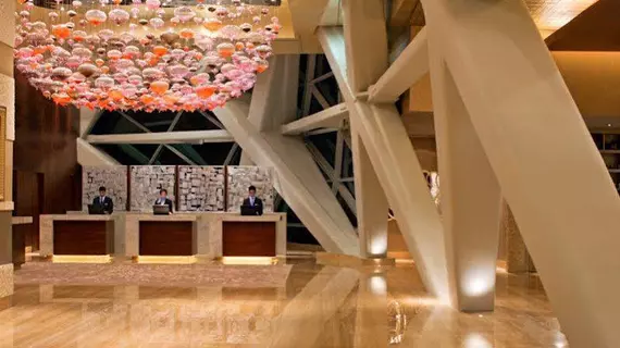 Hyatt Capital Gate Hotel | Abu Dabi