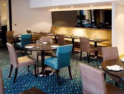 Menzies s London Gatwick Chequers | Surrey (kontluk) - Horley