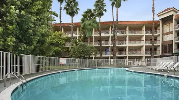 RAMADA BURBANK AIRPORT | Kaliforniya - Los Angeles County - Burbank