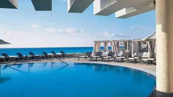 Live Aqua Beach Resort Cancun | Quintana Roo - Benito Juárez - Cancun (ve civarı) - Oteller Bölgesi - Avenida Kukulkan