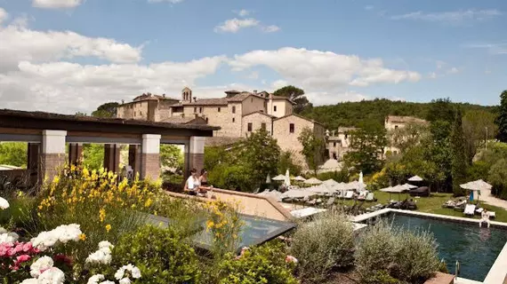 Castel Monastero | Toskana - Siena (vilayet) - Castelnuovo Berardenga - Monastero d'Ombrone Manastırı