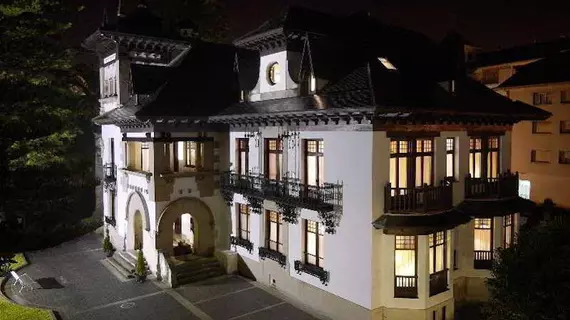 Palacio Arias | Asturias - Navia