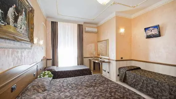 Hotel Marco Polo Rome | Lazio - Roma (ve civarı) - Roma Kent Merkezi - Rione XVIII Castro Pretorio