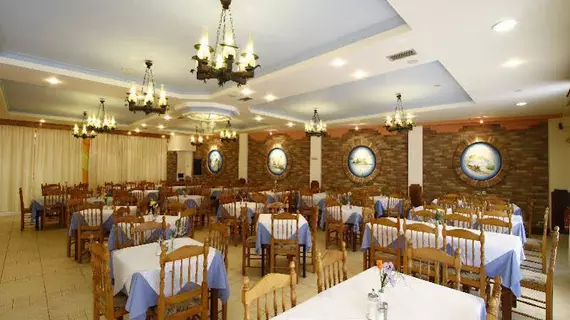 Bintzan Inn Hotel | İyon Adaları - Korfu - Achilleio