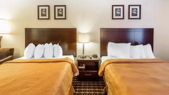 Quality Inn & Suites Lakewood | Kolorado - Denver (ve civarı) - Lakewood