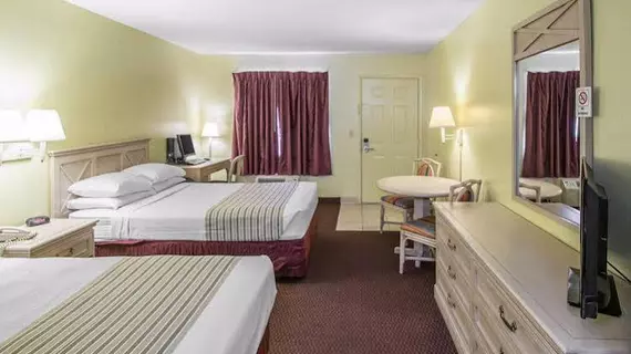 Econo Lodge Inn & Suites Maingate Central | Florida - Orlando (ve civarı) - Lake Buena Vista - Disney's Maingate East